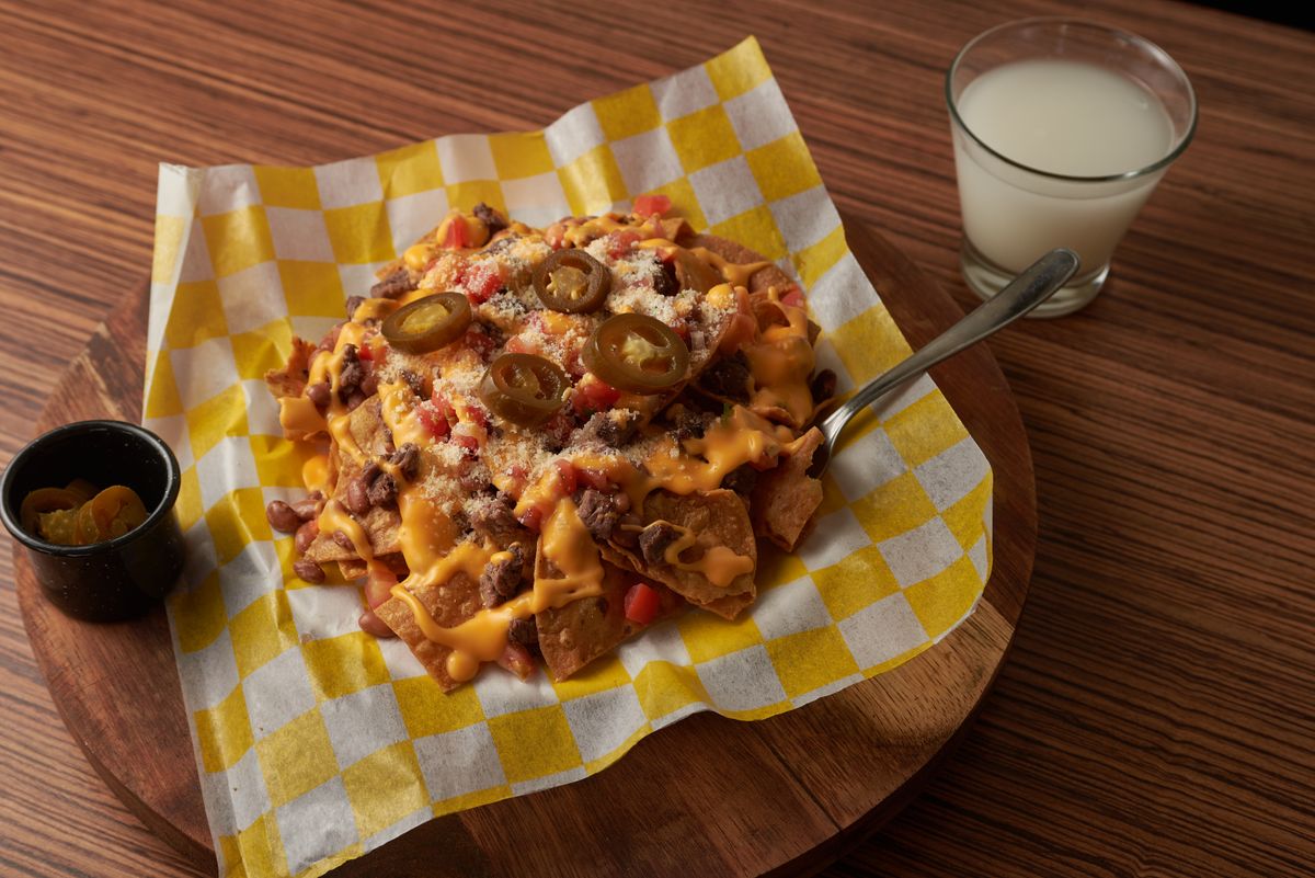 Nachos & Cheese Catering Makassar